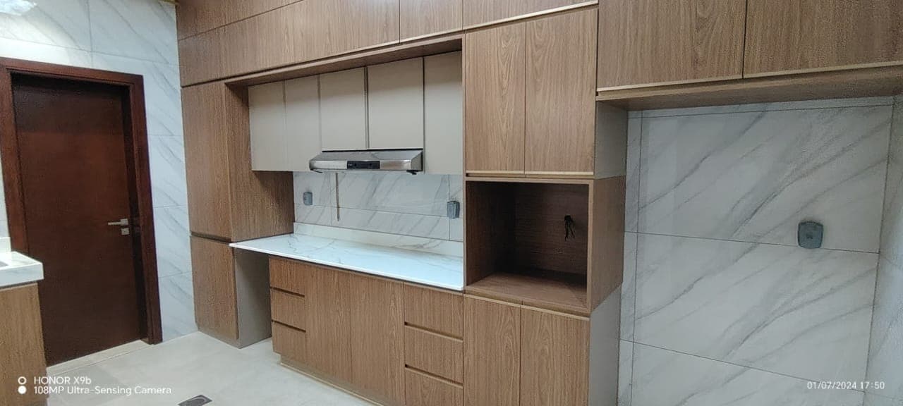 Gallery image 10