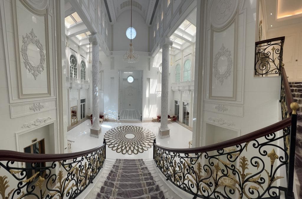 Gallery image 8